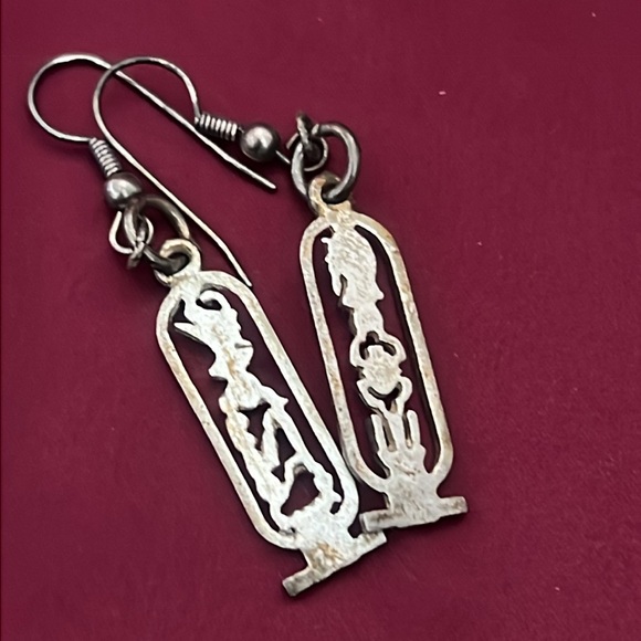 Vintage Egyptian Cartouche Dangling Earrings - Picture 14 of 16